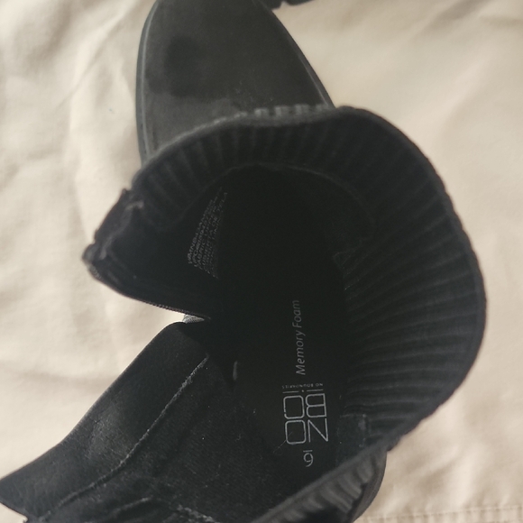 NOBO Black Ribbed Ankle Booties - Picture 5 of 10